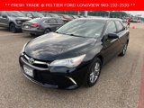 Used 2017 Toyota Camry XLE image 3