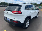 Used 2017 Jeep Cherokee Latitude w/ True North Edition image 5