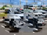 Used 2023 GMC Terrain SLT image 2