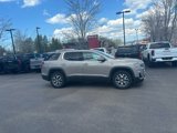 Used 2022 GMC Acadia SLE w/ Driver Convenience Package image 3