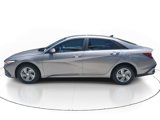 Used 2024 Hyundai Elantra SE image 3