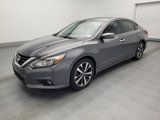 Used 2017 Nissan Altima 2.5 SR w/ LED Appearance Package image 2