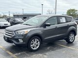 Used 2017 Ford Escape SE image 3