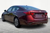Used 2023 Nissan Altima 2.5 SV image 4