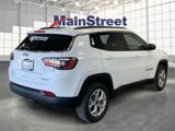 New 2025 Jeep Compass Latitude image 5