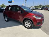 Certified 2022 Chevrolet Trax LT w/ LT Convenience Package image 3