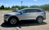 Used 2025 Honda CR-V EX image 2