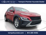 Certified 2022 Hyundai Kona SEL w/ Convenience Package image 2