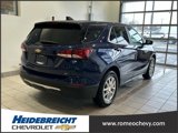 Used 2023 Chevrolet Equinox LT image 3