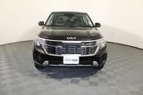 Used 2025 Kia Seltos LX image 2