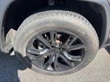 Used 2019 Jeep Grand Cherokee Limited image 3