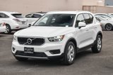 Used 2019 Volvo XC40 T5 Momentum image 3