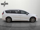 New 2025 Chrysler Pacifica Pinnacle image 2