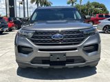 Used 2021 Ford Explorer XLT image 3