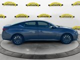 Used 2024 Nissan Altima 2.5 SV image 6