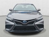 Used 2022 Toyota Camry SE image 2