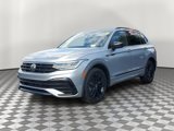 Used 2022 Volkswagen Tiguan SE R-Line image 3