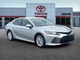 Used 2024 Toyota Camry LE image 3