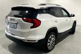 Used 2021 GMC Terrain SLT image 5