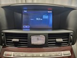 Used 2015 INFINITI Q70 3.7 image 3
