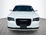 Used 2018 Chrysler 300 S w/ 300S Premium Group image 2
