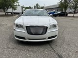 Used 2011 Chrysler 300 Limited w/ Sound Group image 2
