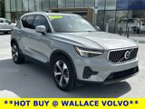 Used 2024 Volvo XC40 B5 Core image 4