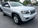 Used 2012 Jeep Grand Cherokee Laredo w/ Laredo E Group image 3