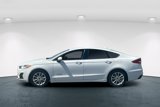 Used 2019 Ford Fusion SE image 3