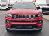 New 2025 Jeep Compass Latitude image 3