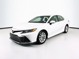 Used 2021 Toyota Camry LE image 3