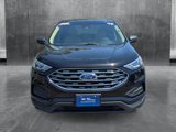 Used 2019 Ford Edge SE image 2