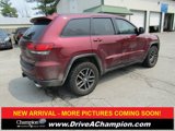 Used 2017 Jeep Grand Cherokee Trailhawk w/ Trailhawk Luxury Group image 4