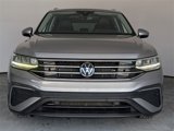 Used 2022 Volkswagen Tiguan SE w/ Panoramic Sunroof Package image 3