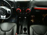 Used 2015 Jeep Wrangler Unlimited Rubicon image 4