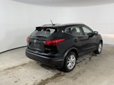 Used 2018 Nissan Rogue Sport SV image 3