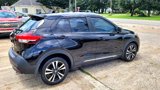 Used 2018 Nissan Kicks SR image 6