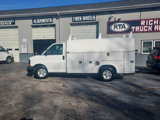 Used 2014 Chevrolet Express 3500 image 2