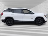 Used 2022 GMC Terrain AT4 image 3