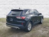 Used 2021 Ford Escape SE image 2