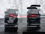 Used 2023 Chrysler Pacifica Limited image 5