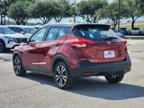 Used 2018 Nissan Kicks SV image 3