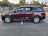 Used 2018 Kia Sorento LX w/ LX V6 Convenience Package image 4