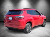 Used 2023 Jeep Compass Limited image 3