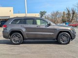 Used 2020 Jeep Grand Cherokee Laredo w/ 18" Wheel & 8.4" Radio Group image 2