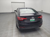 Used 2017 Hyundai Sonata SE image 6