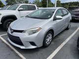 Used 2015 Toyota Corolla LE image 2
