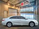 Certified 2016 Toyota Camry LE image 4