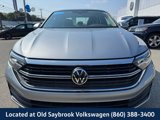 Used 2024 Volkswagen Jetta SE w/ Panoramic Sunroof Package image 4