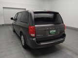 Used 2019 Dodge Grand Caravan SE w/ UConnect Hands-Free Group image 5